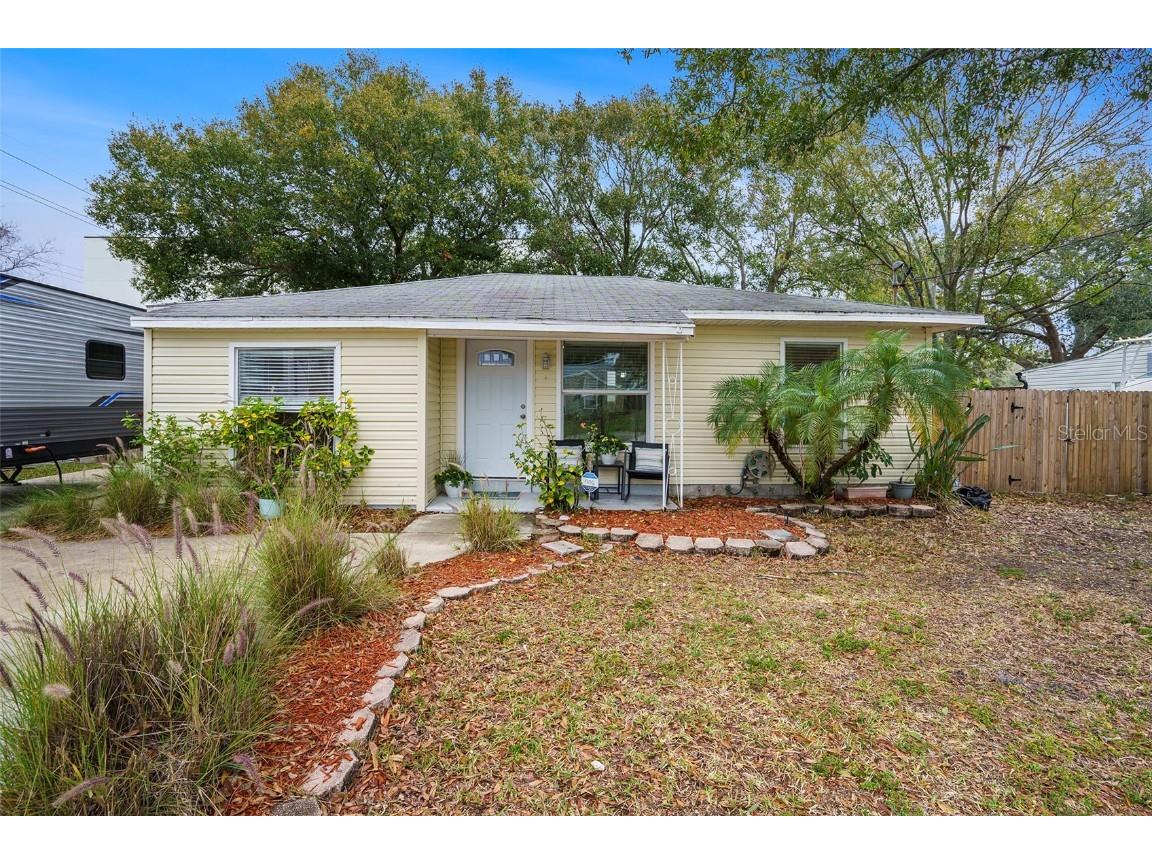 3025 N Adams Street Tampa FL 33611 T3494905 image1