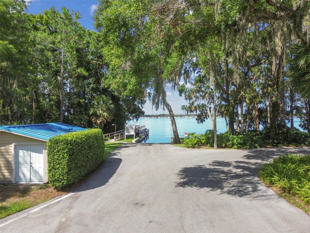 3025 Naughton Way Tarpon Springs FL 34688 TB8404534 image88