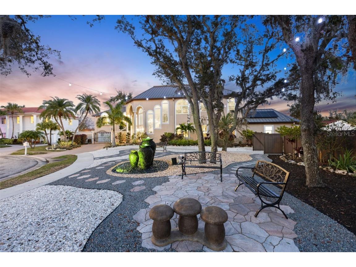 3025 Oakmont Drive Clearwater FL 33761 TB8404499 image1