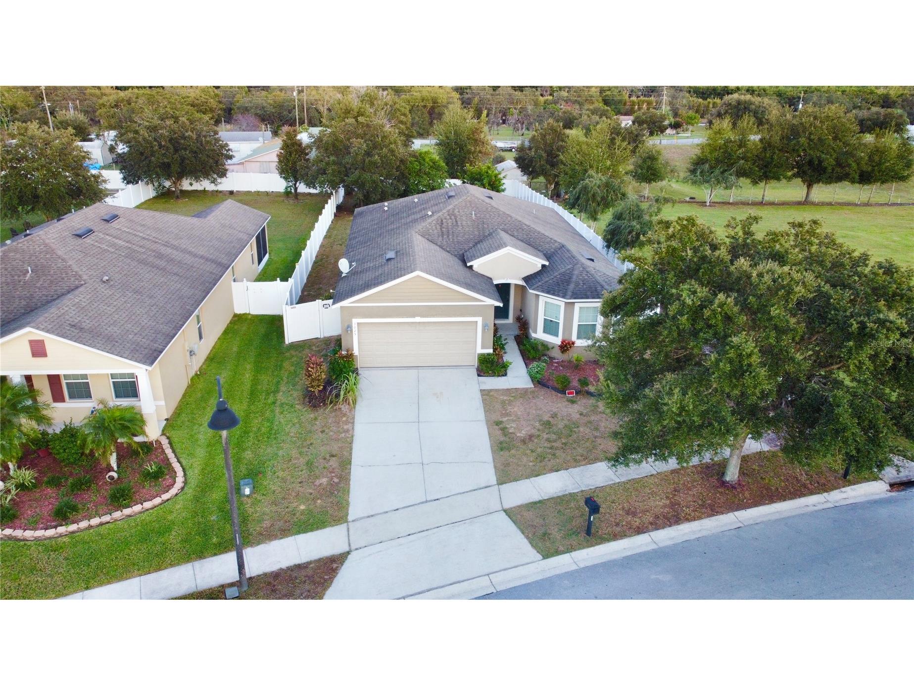 3025 Patterson Groves Drive Haines City FL 33844 O6360252 image1