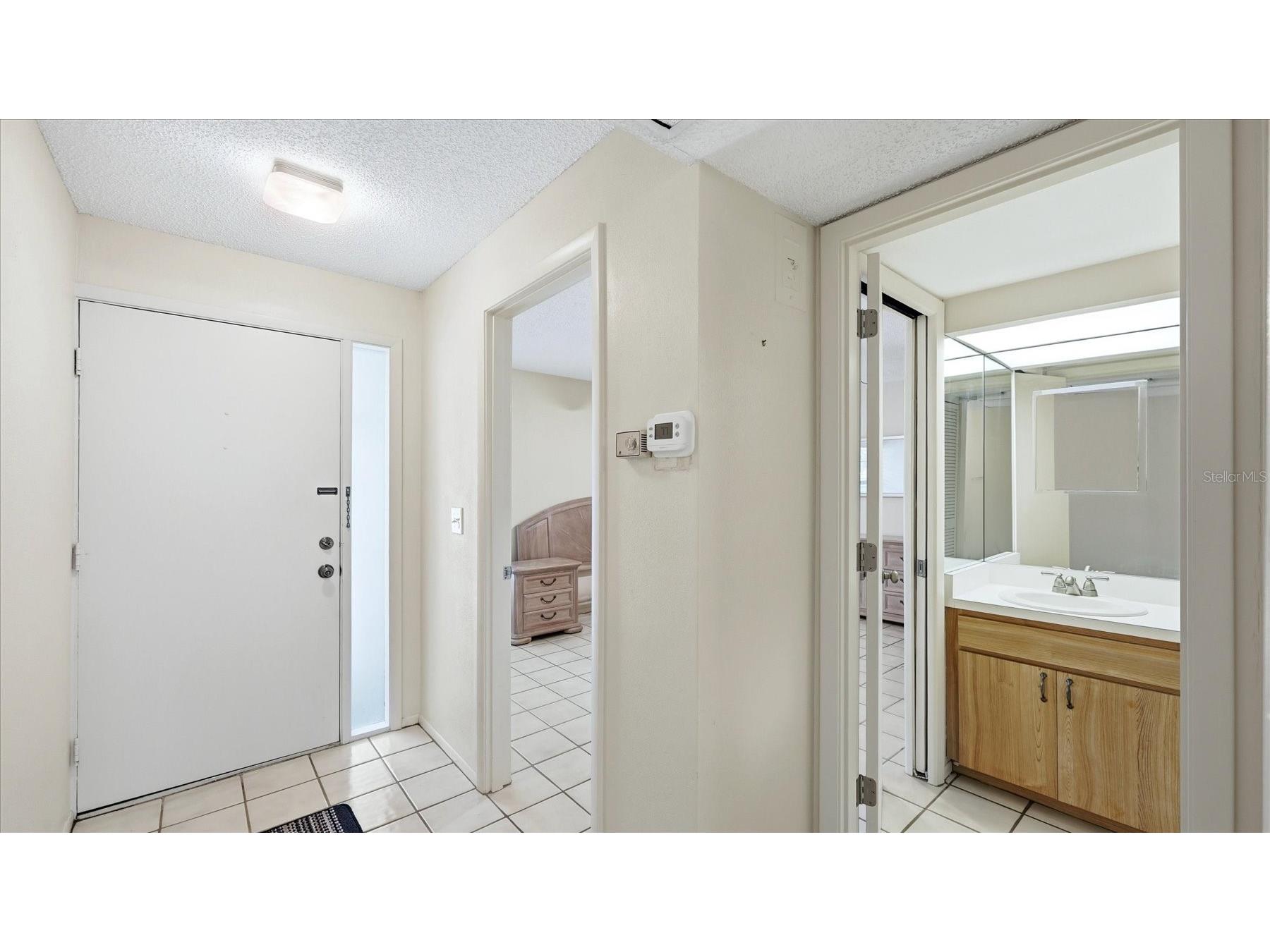 3025 Quail Hollow #17 Sarasota FL 34235 A4691045 image16