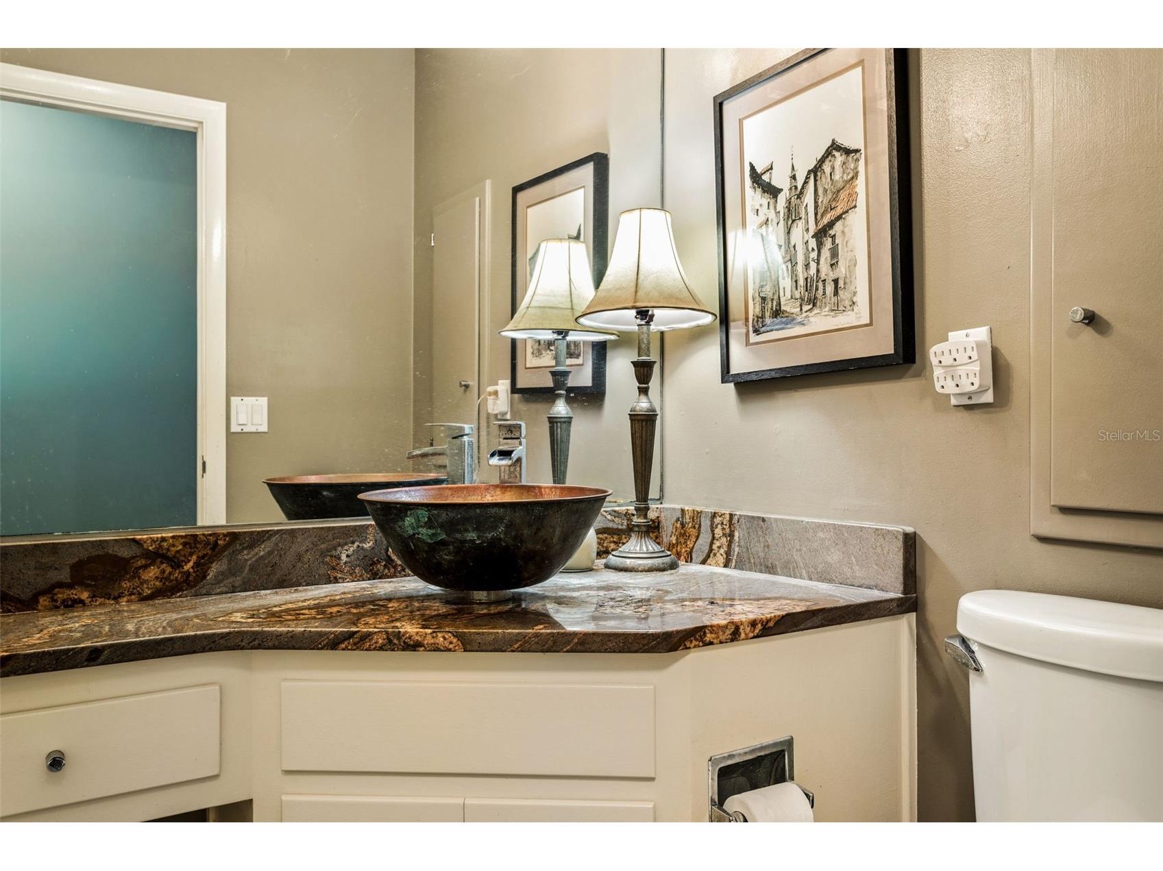3025 Samara Drive Tampa FL 33618 TB8485204 image15