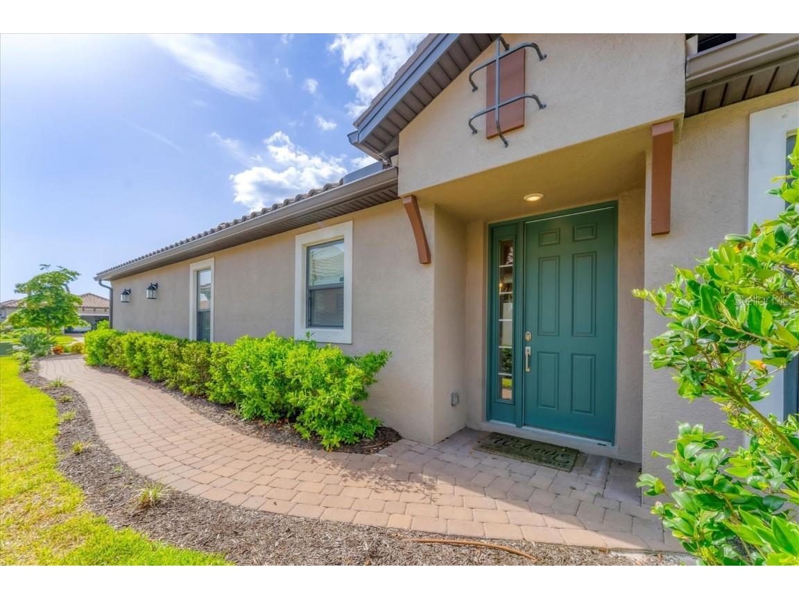 3025 Veneto Court Bradenton FL 34211 A4657592 image2