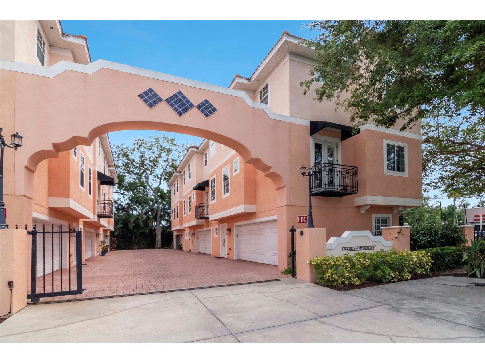 3025 W Grovewood Court #3 Tampa FL 33629 TB8519192 image3