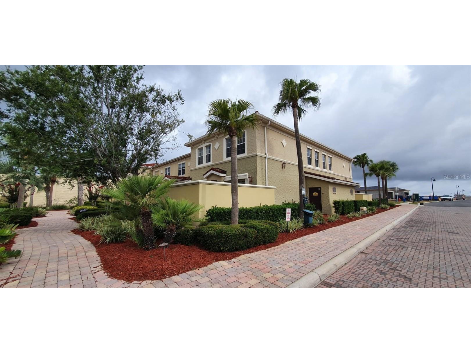 3026 Bella Vista Drive Davenport FL 33897 S5084392 image1