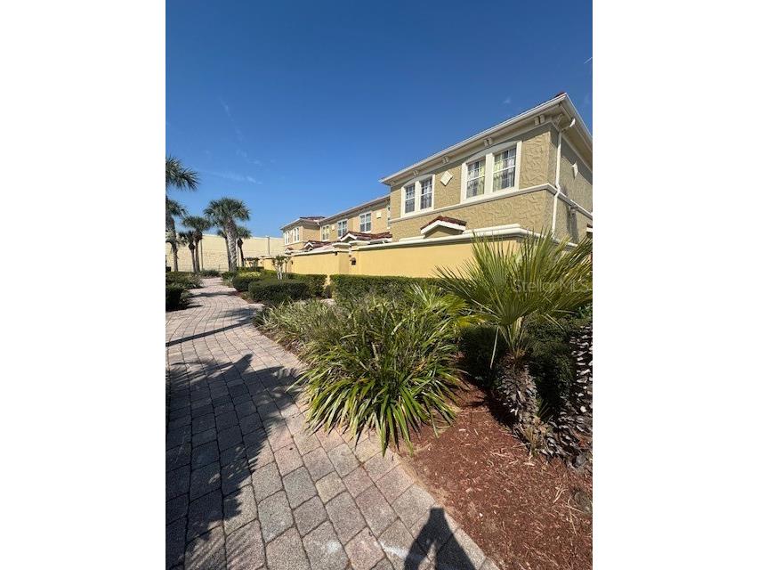 3026 Bella Vista Drive Davenport FL 33897 O6288228 image2