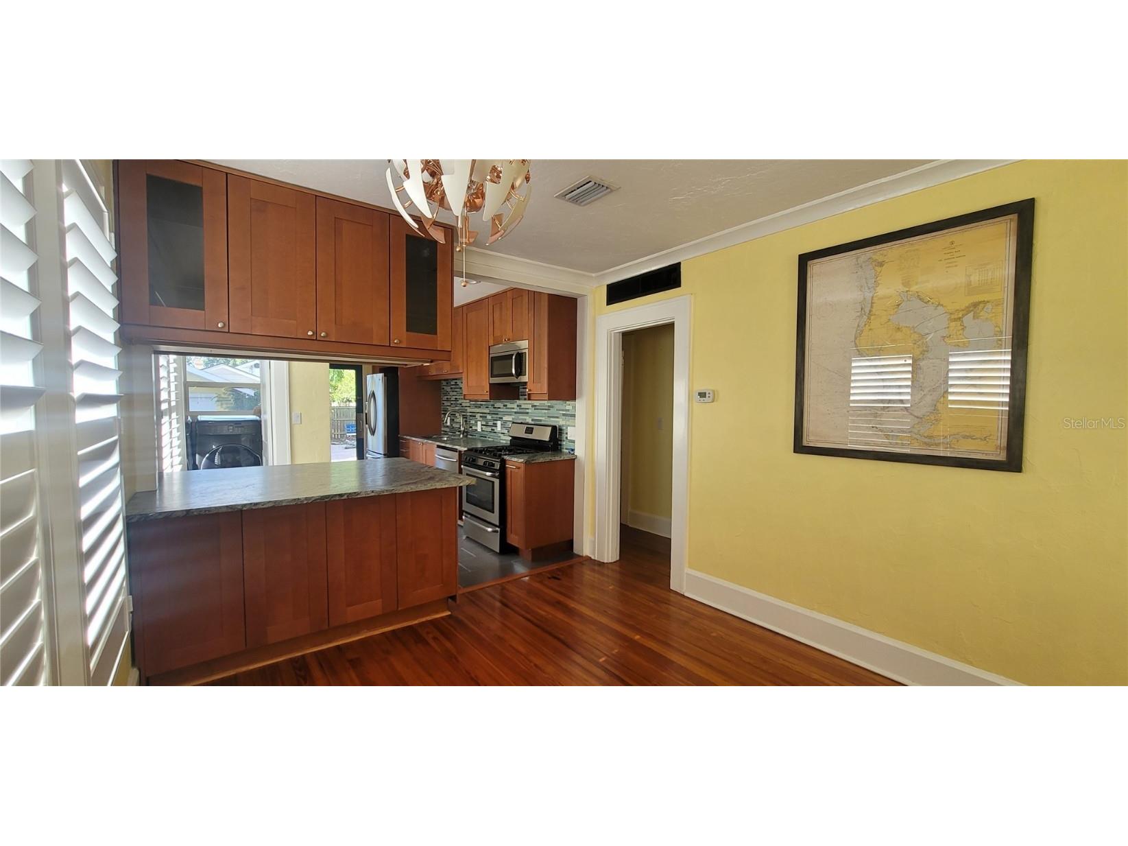 3026 Burlington Avenue N Saint Petersburg FL 33713 TB8454218 image8