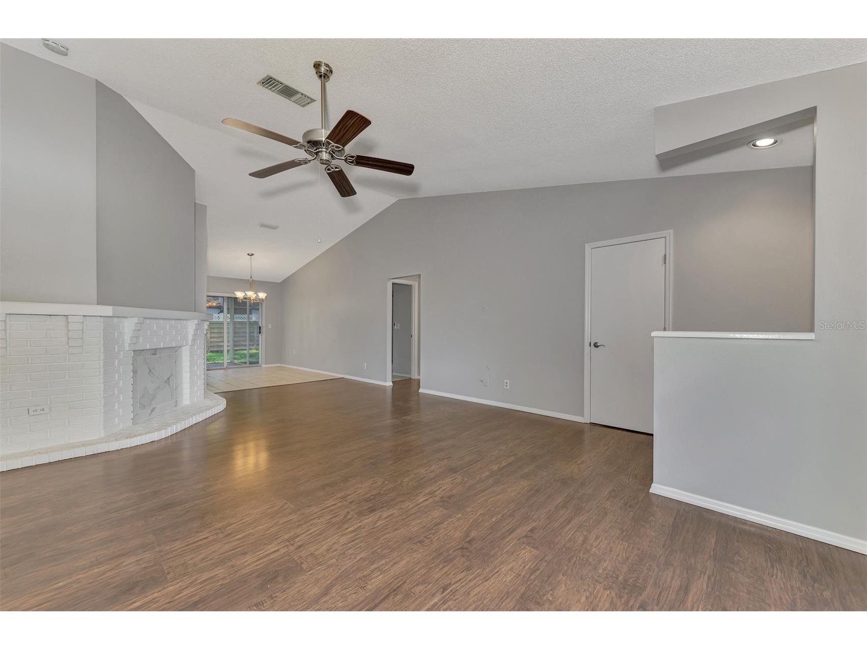 3026 Grafton Street Sarasota FL 34231 A4694261 image8
