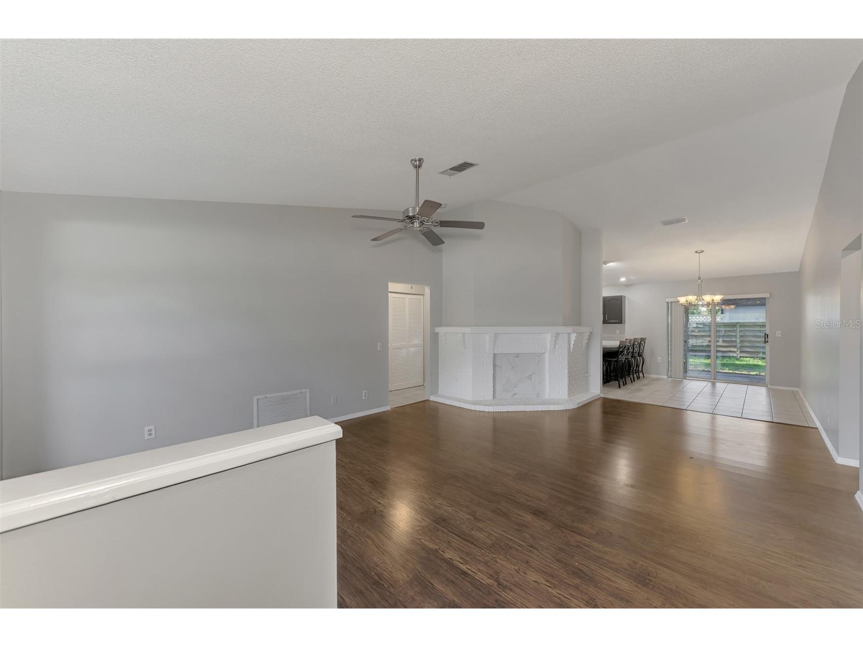 3026 Grafton Street Sarasota FL 34231 A4694261 image9