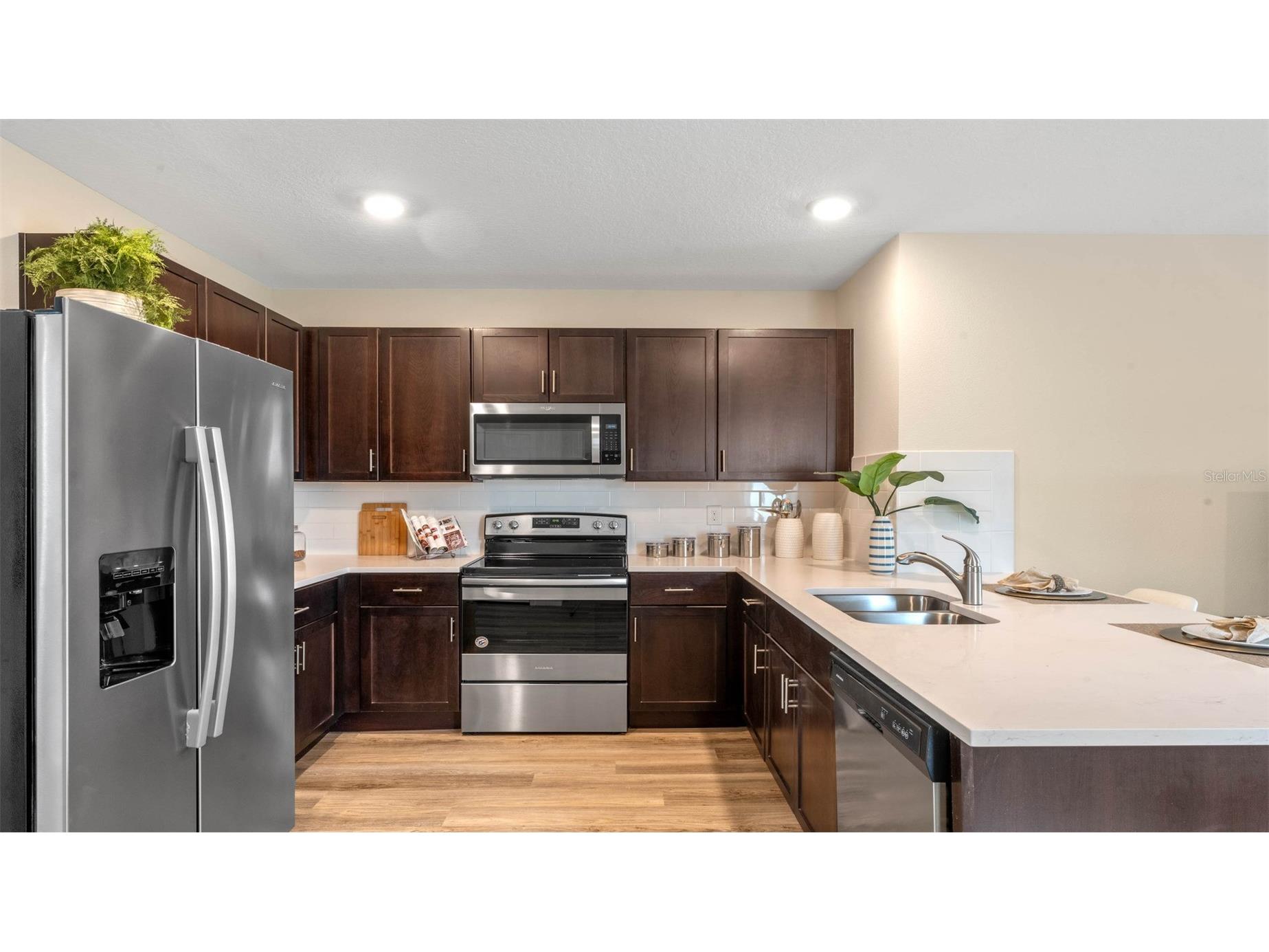 3026 House Finch Road Saint Cloud FL 34773 O6396711 image7