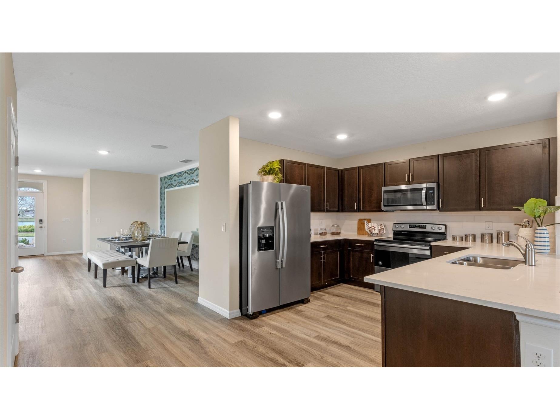 3026 House Finch Road Saint Cloud FL 34773 O6396711 image8