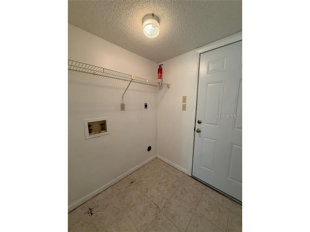 3026 NW 28th Circle Gainesville FL 32605 GC533499 image36