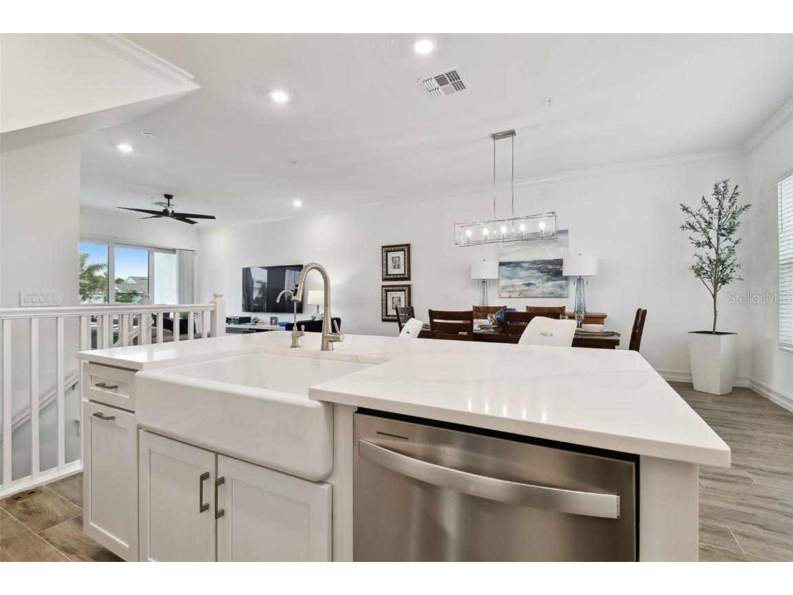 3027 Bermuda Sloop Circle Ruskin FL 33570 TB8426441 image17