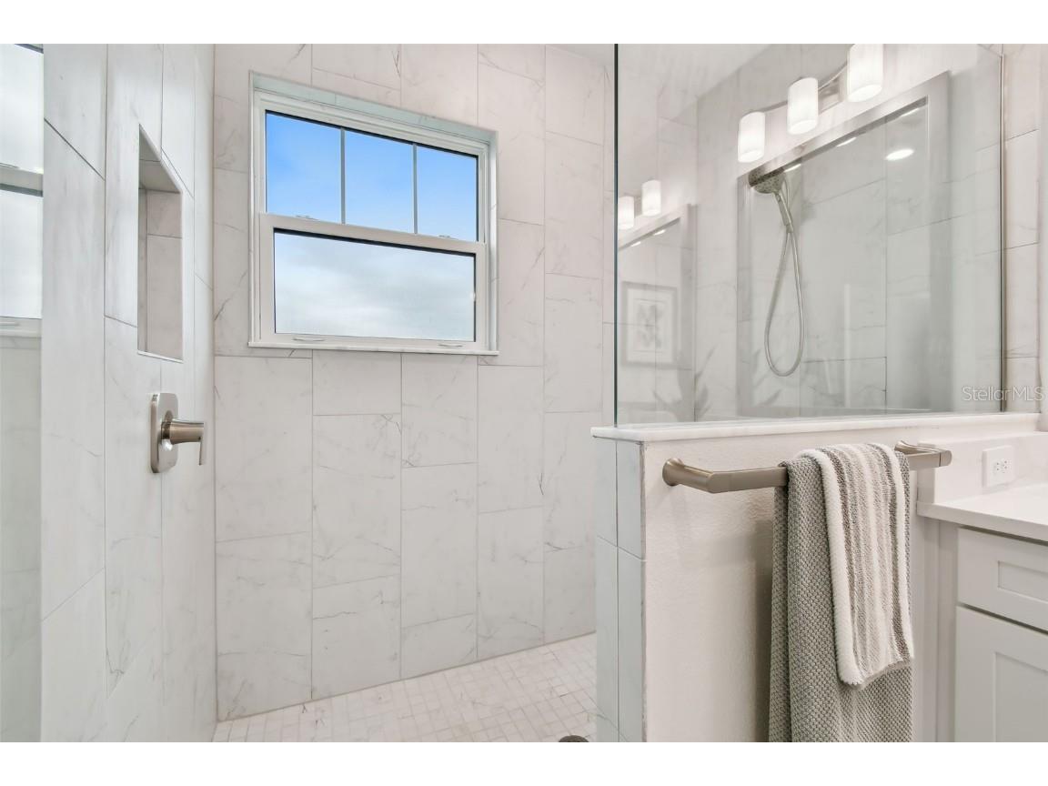 3027 Bermuda Sloop Circle Ruskin FL 33570 TB8426441 image25