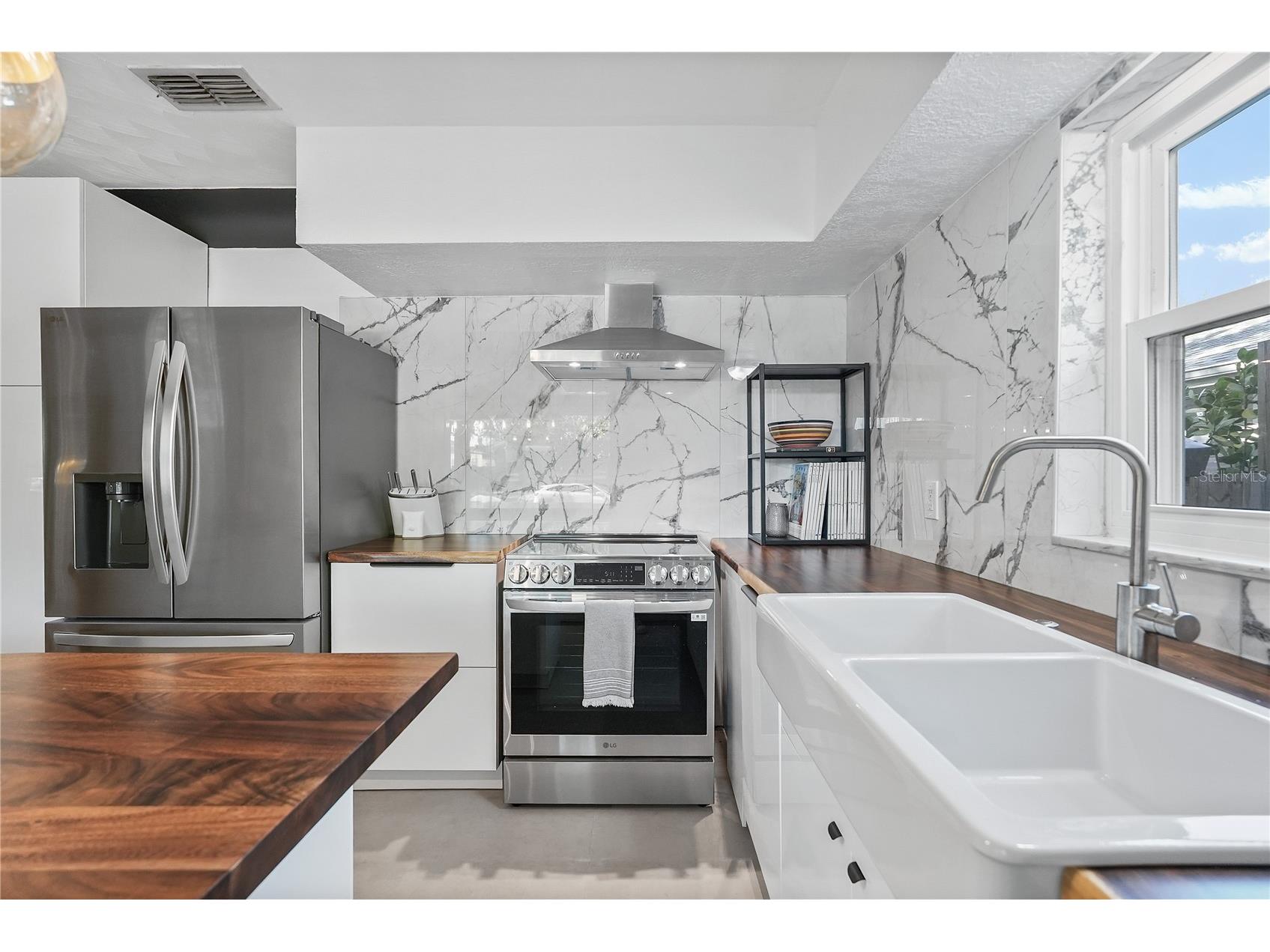 3027 Burlington Avenue N Saint Petersburg FL 33713 TB8503955 image14