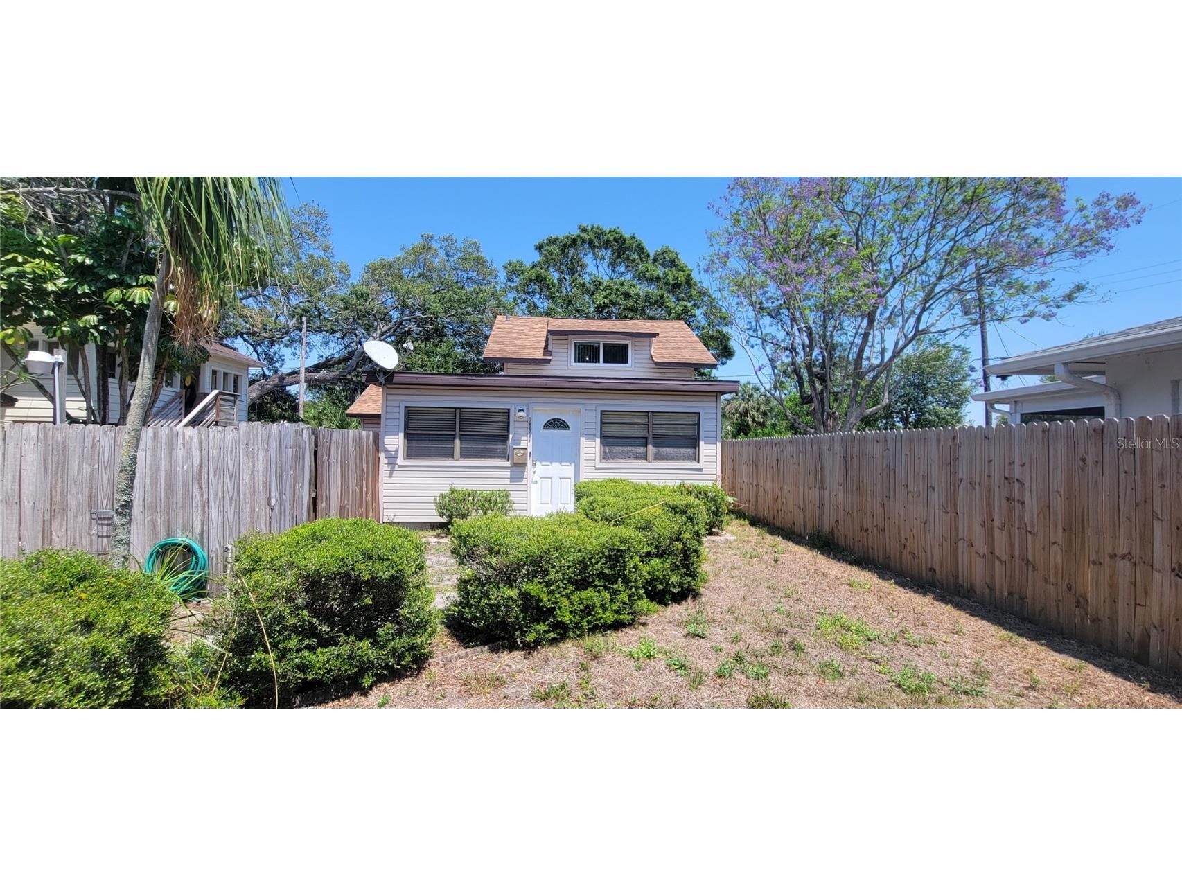 3027 Melton Street N Saint Petersburg FL 33704 U8199782 image1