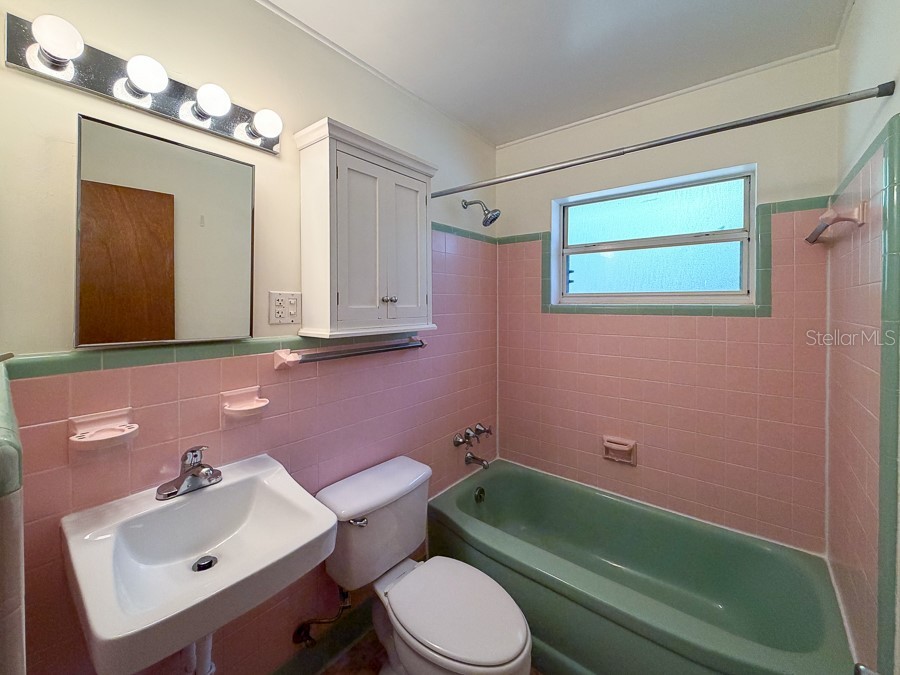 3027 NW 1st Avenue Gainesville FL 32607 GC533097 image14