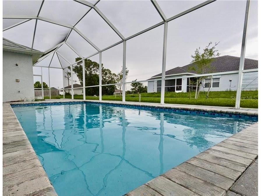 3027 SW 16th Place Cape Coral FL 33914 C7524072 image2