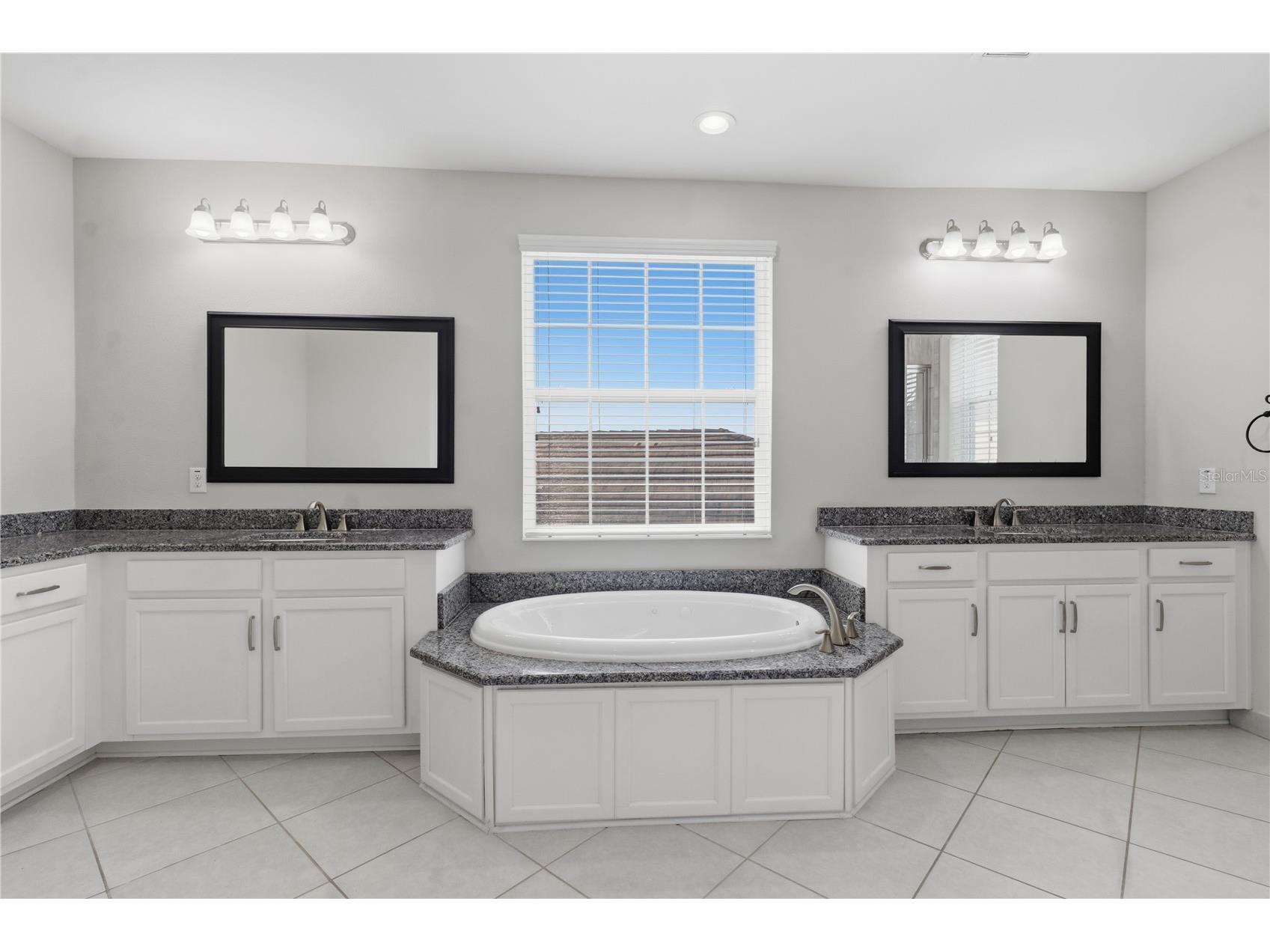 30271 Southern Wood Court Wesley Chapel FL 33543 TB8507621 image29