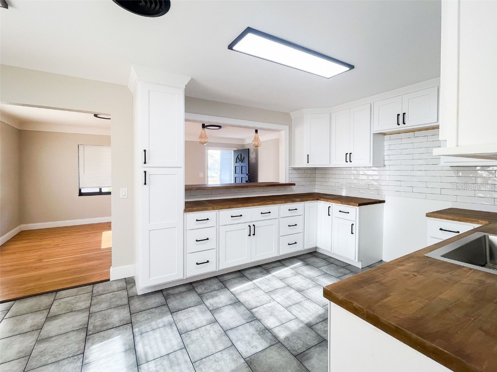 3028 9th Avenue N Saint Petersburg FL 33713 TB8421749 image3