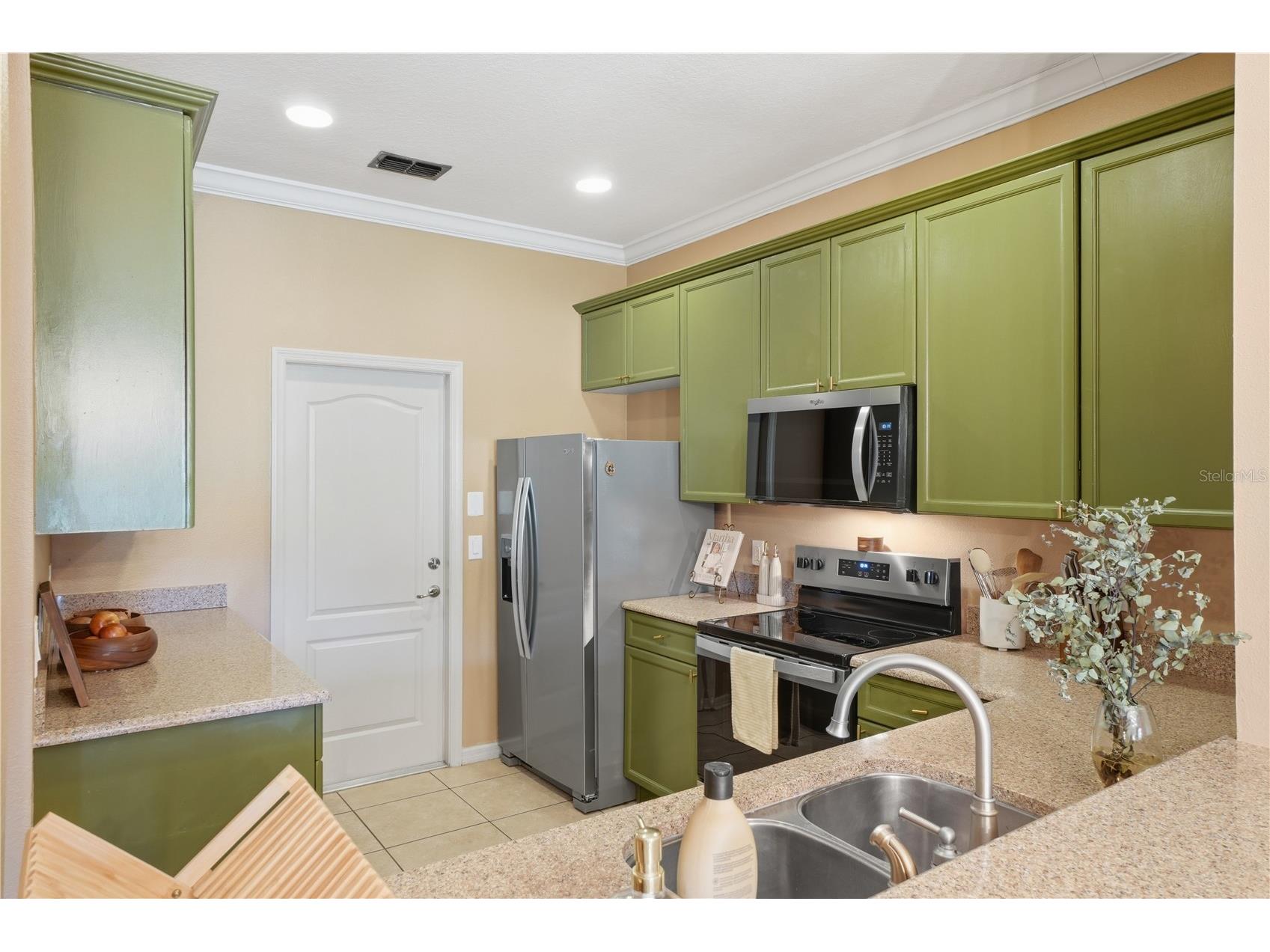 3028 Capri Isle Way Orlando FL 32835 O6406454 image12