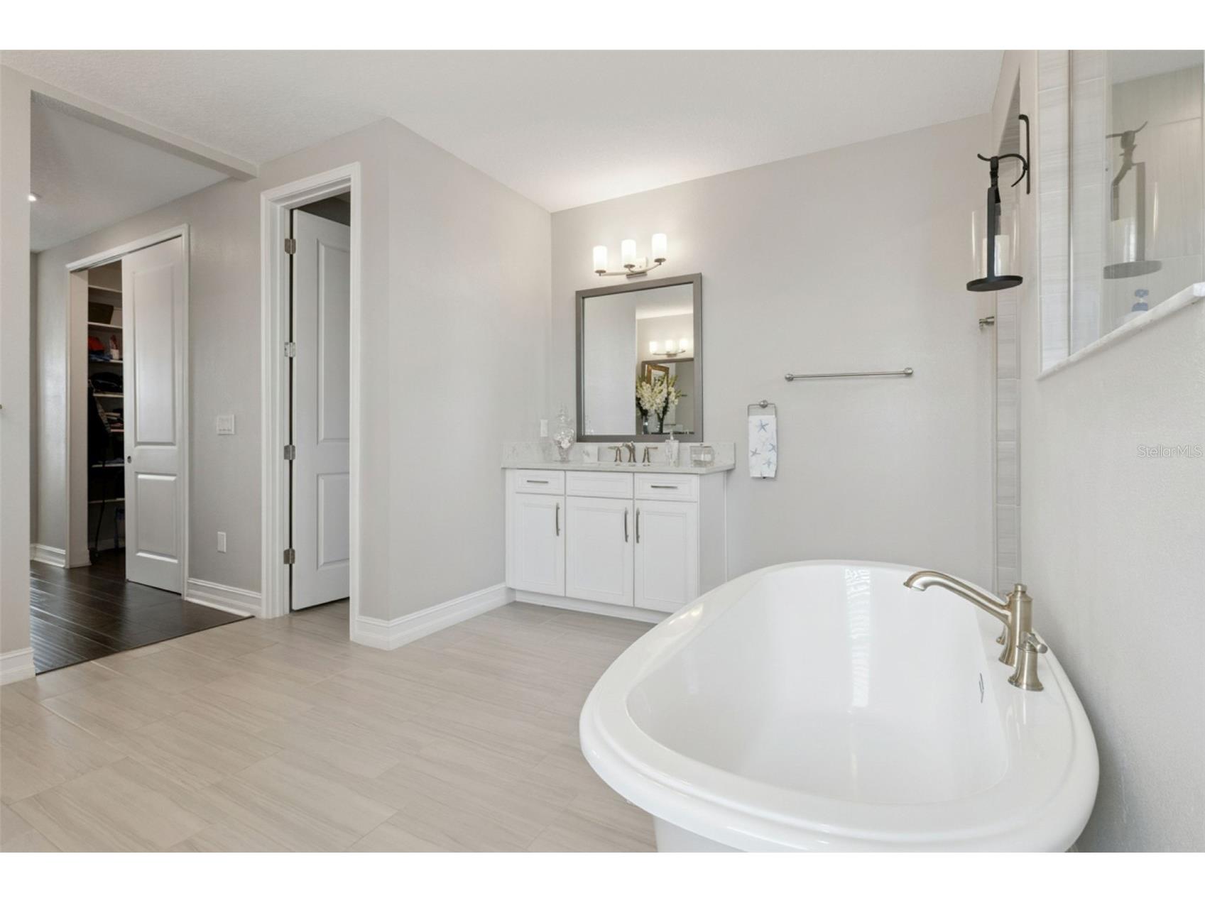 3028 Christophers Watch Lane Ruskin FL 33570 TB8510723 image40