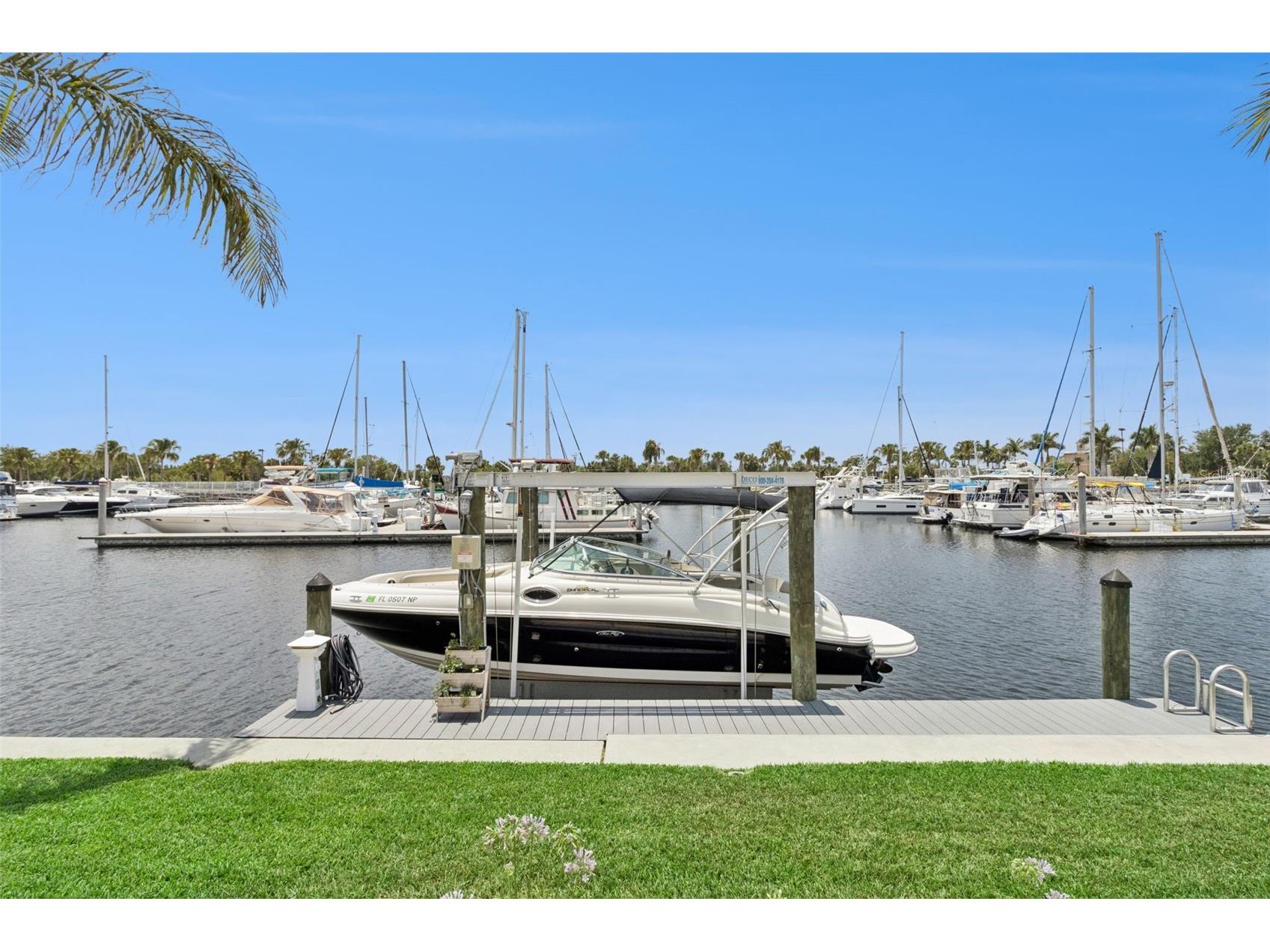 3028 Christophers Watch Lane Ruskin FL 33570 TB8510723 image79