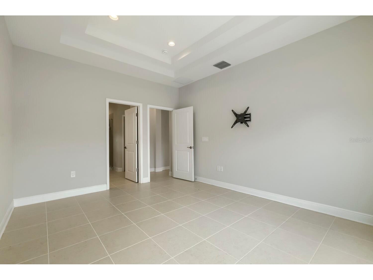 3029 54th Avenue N Saint Petersburg FL 33714 TB8522851 image14
