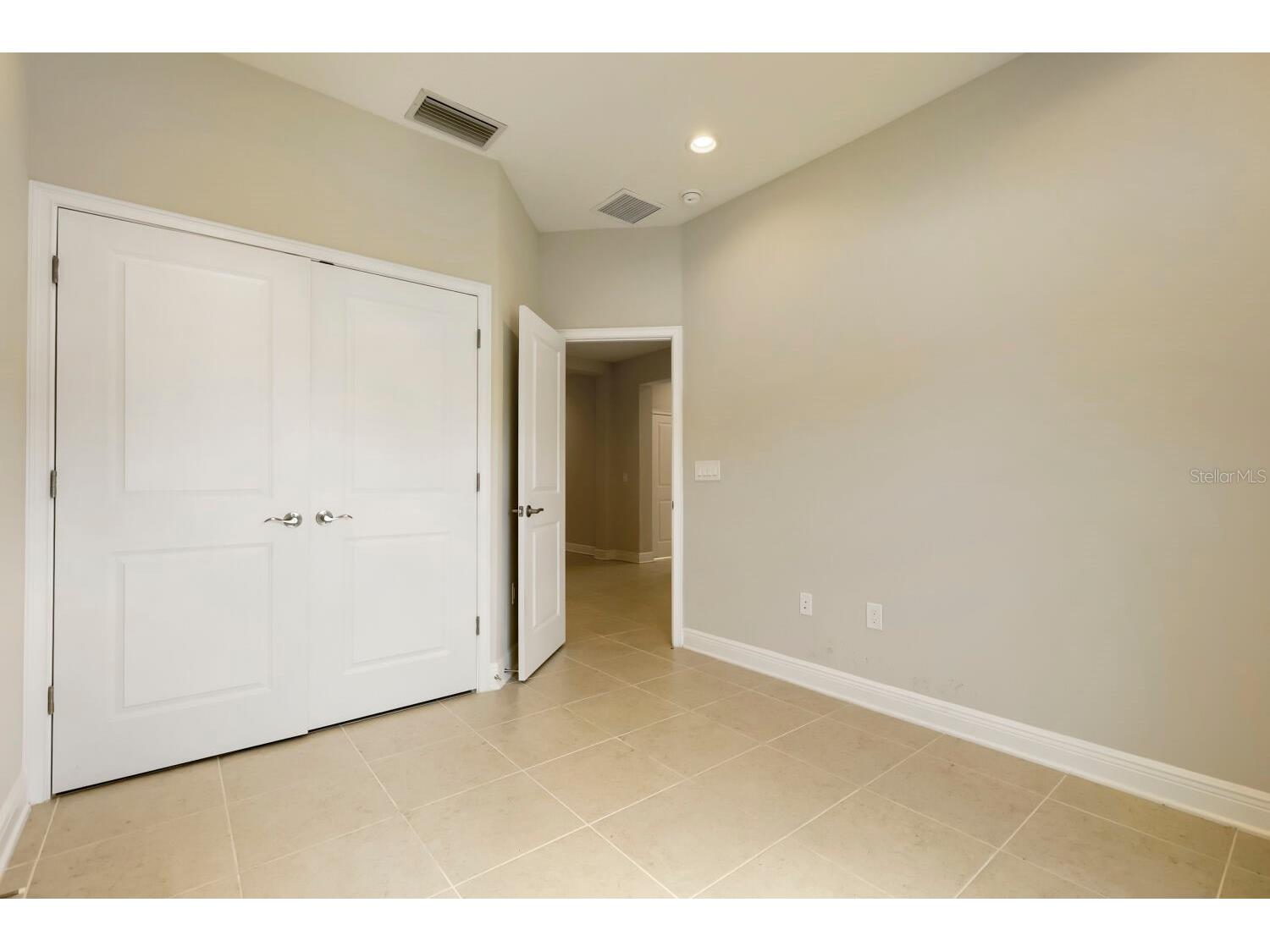 3029 54th Avenue N Saint Petersburg FL 33714 TB8522851 image16