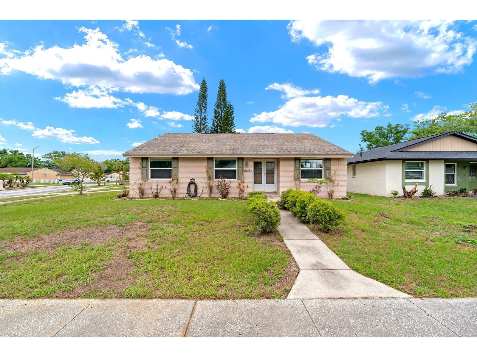3029 Cedaridge Drive Tampa FL 33618 TB8494598 image1