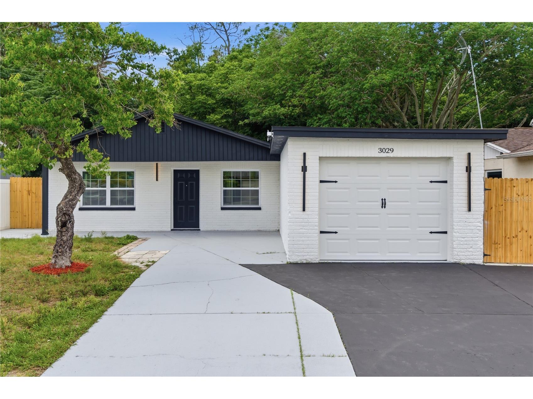 3029 Corona Drive Holiday FL 34690 TB8511967 image1