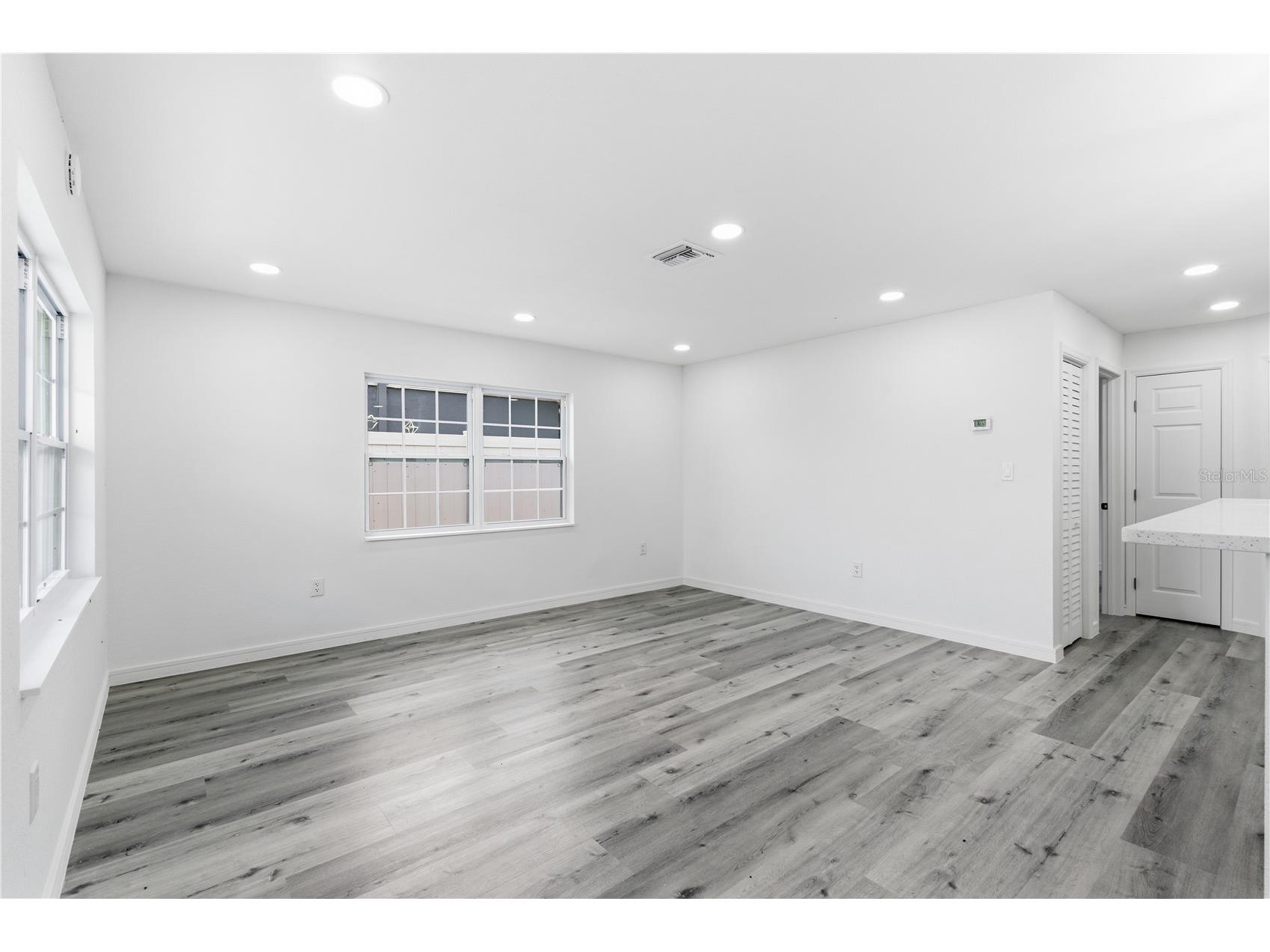 3029 Corona Drive Holiday FL 34690 TB8511967 image8