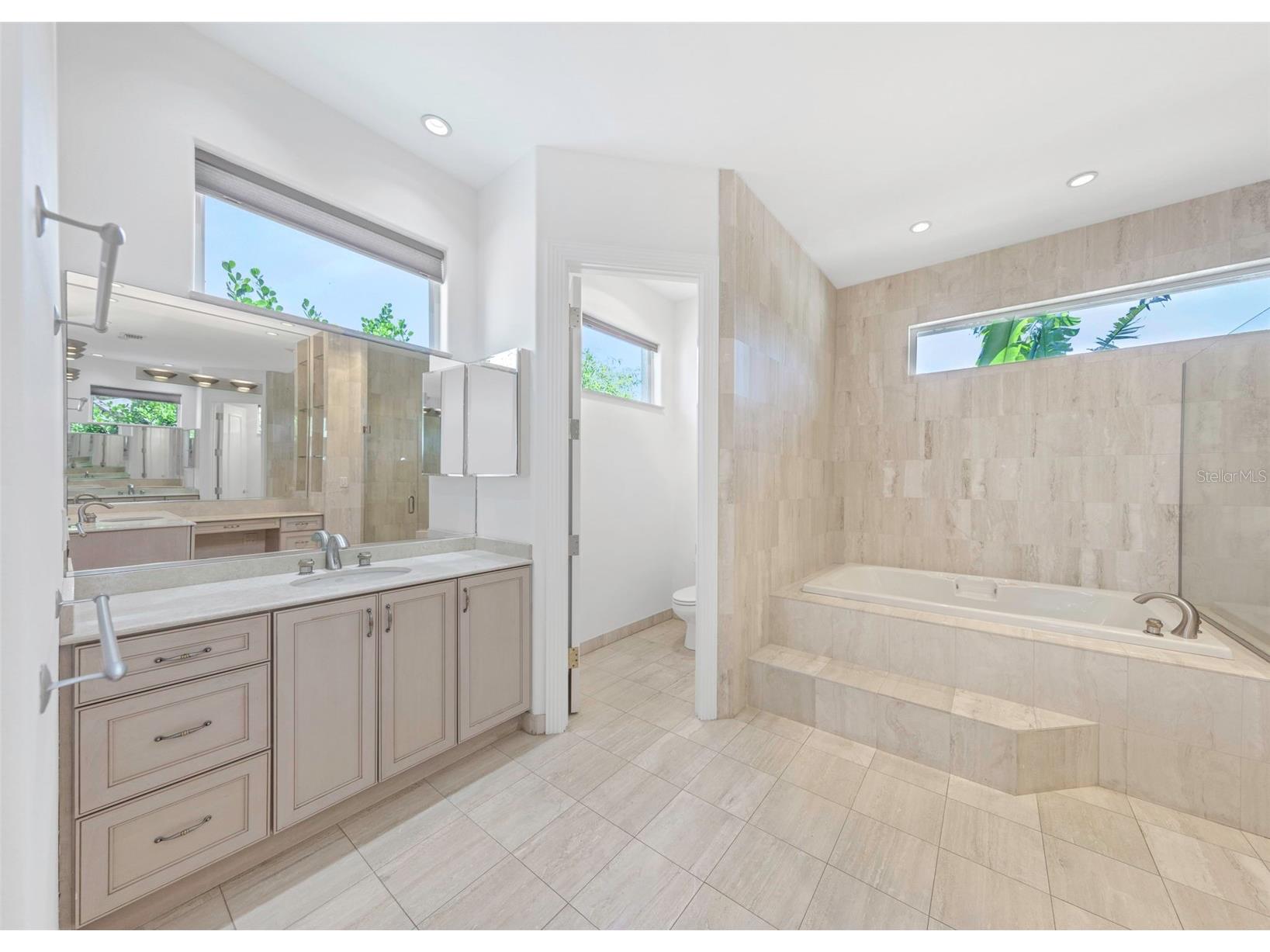 3029 Key Harbor Drive Safety Harbor FL 34695 TB8502057 image20