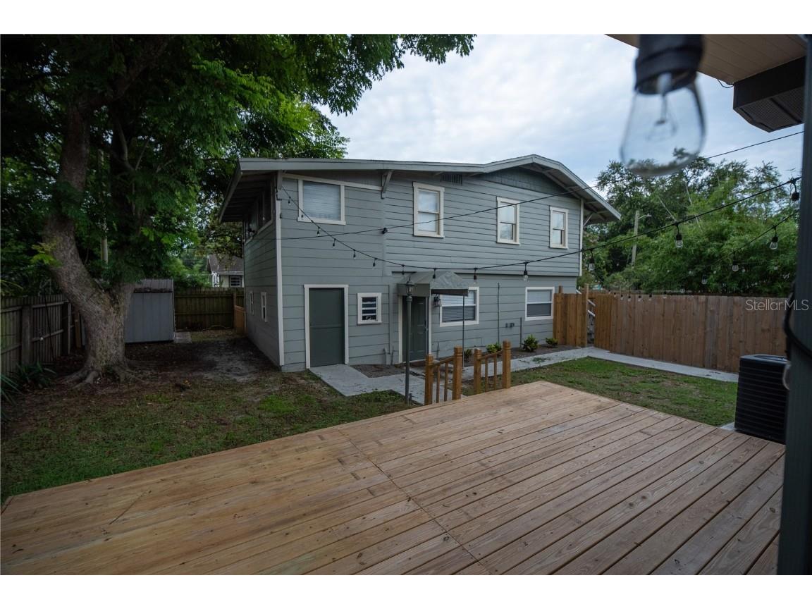 303 1/2 E Paris Street #A Tampa FL 33604 T3548614 image1