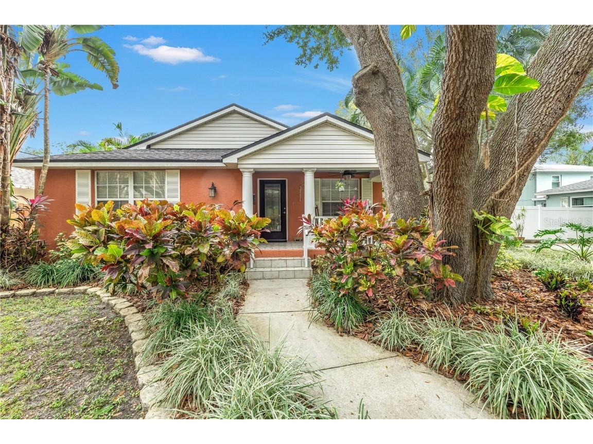 303 20th Avenue N Saint Petersburg FL 33704 U8225719 image1