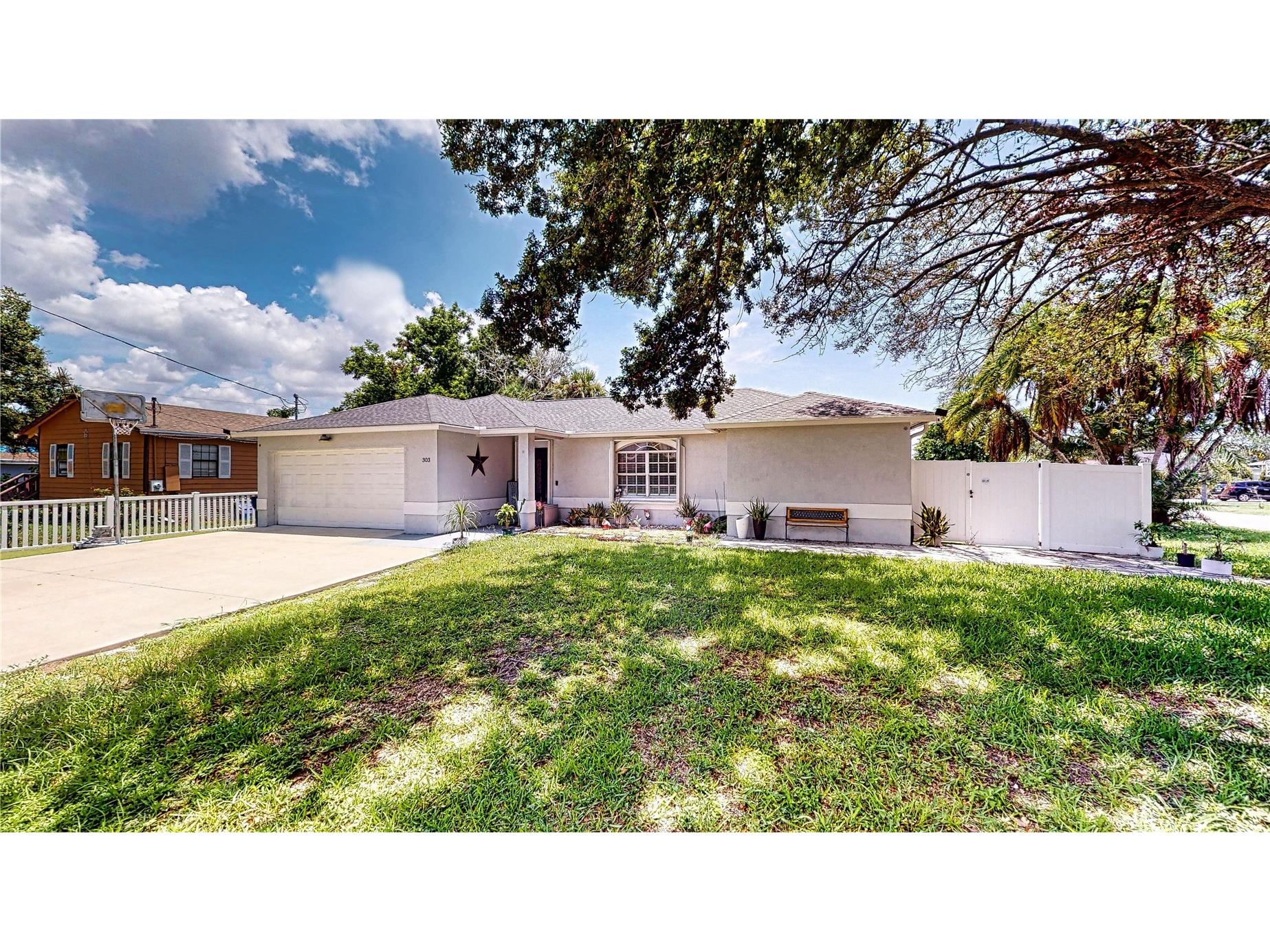 303 29th Street E Palmetto FL 34221 A4700617 image2