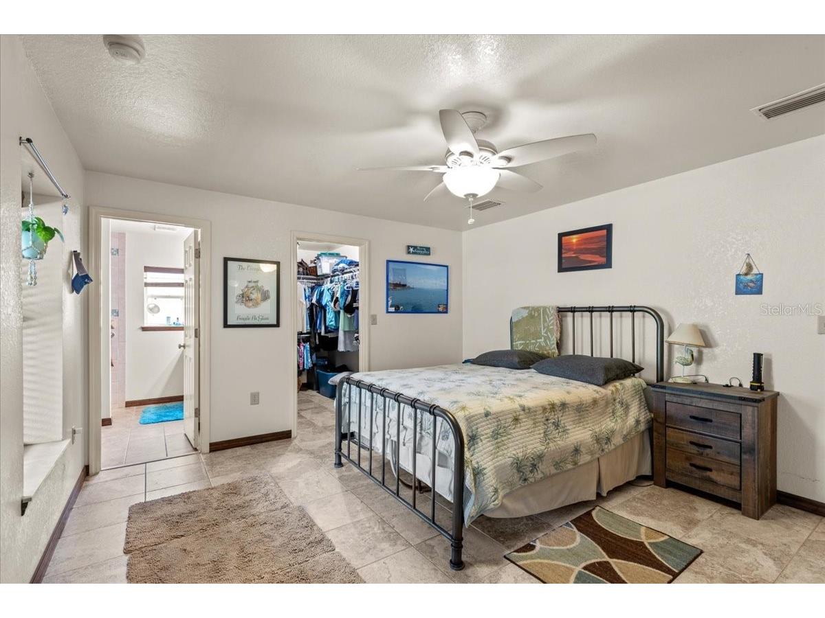 303/305 NE 290th Avenue Old Town FL 32680 GC537685 image6