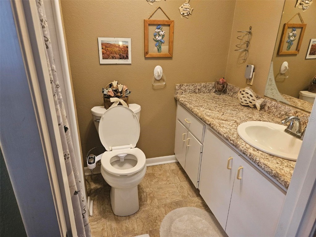 303 47th Avenue Dr W #352 Bradenton FL 34207 A4663770 image11