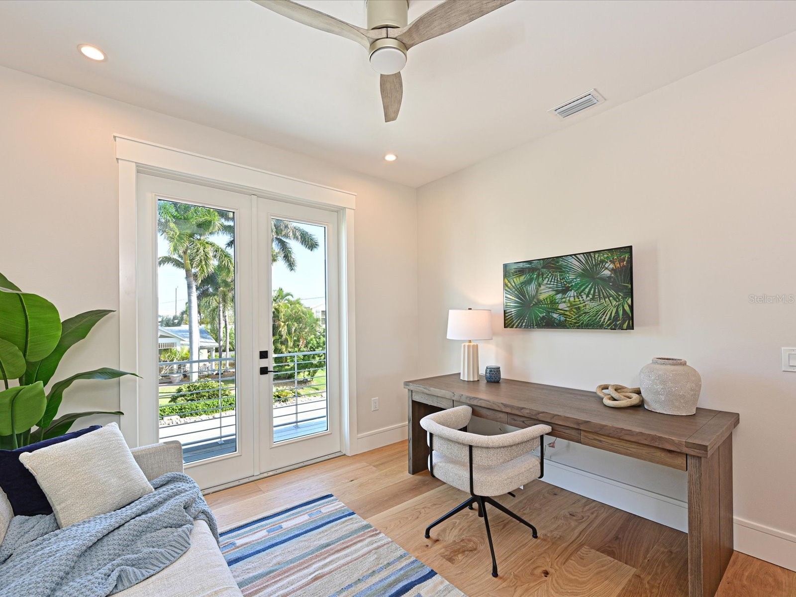 303 55th Street Holmes Beach FL 34217 A4685639 image16
