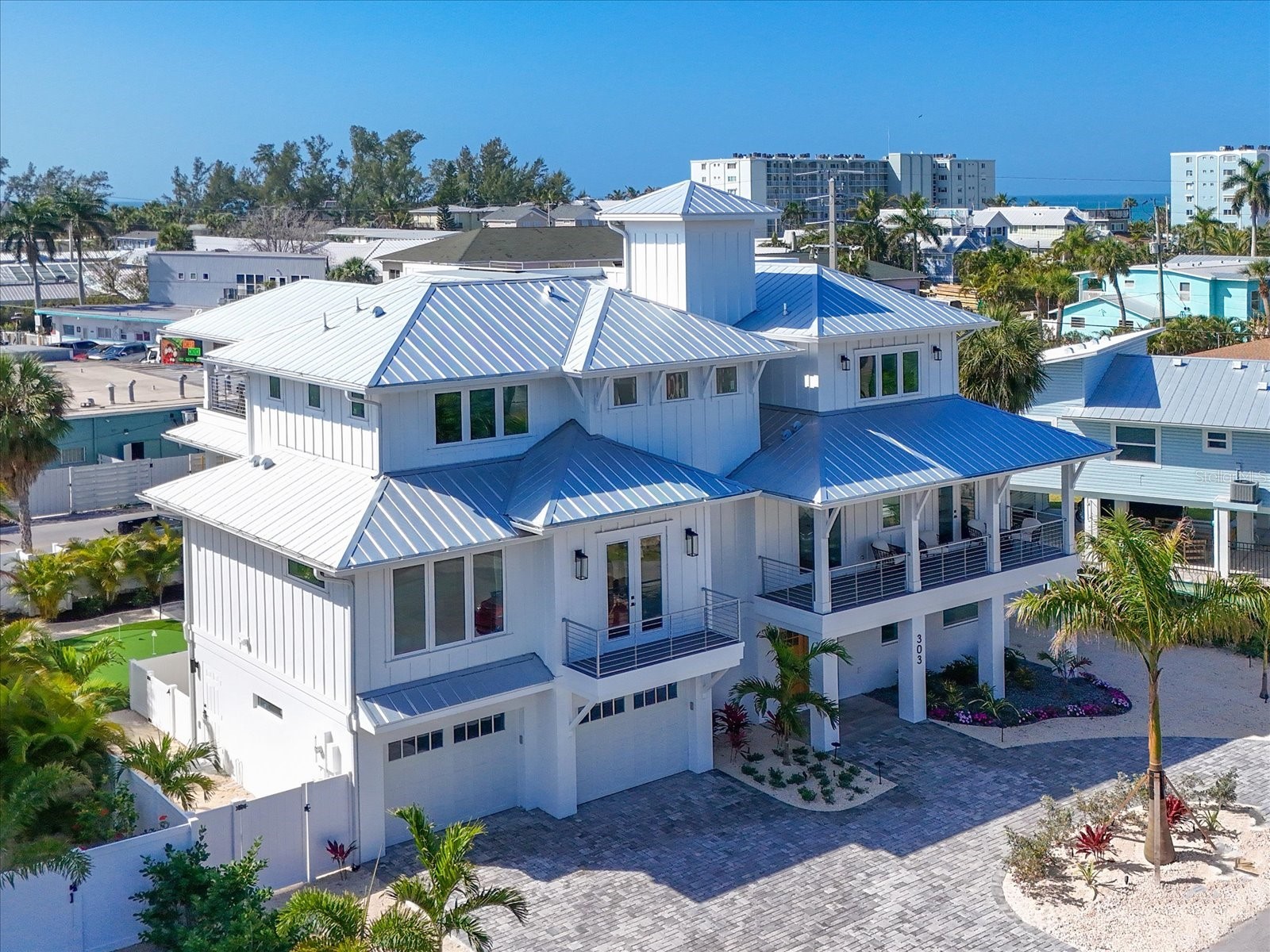303 55th Street Holmes Beach FL 34217 A4685639 image2