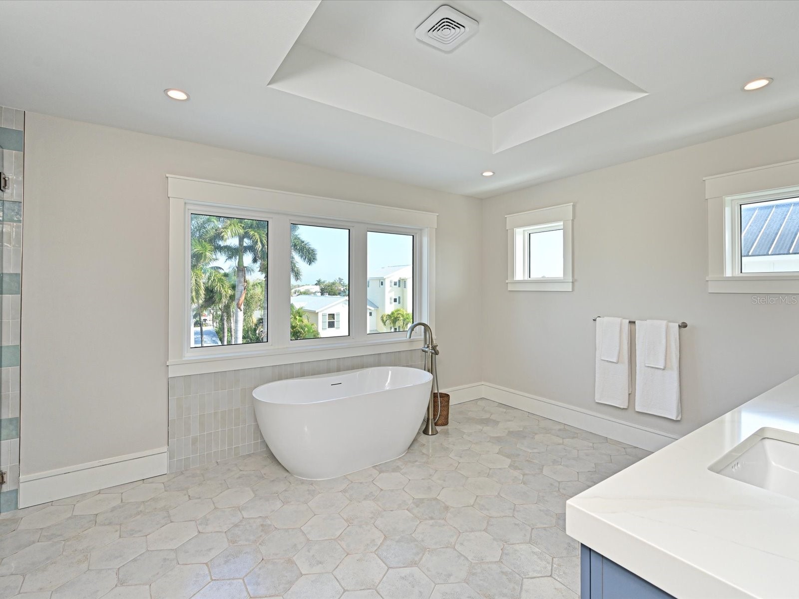 303 55th Street Holmes Beach FL 34217 A4685639 image28