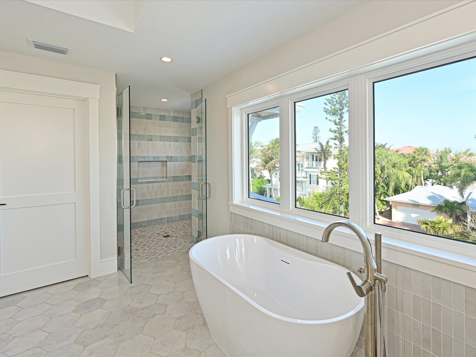 303 55th Street Holmes Beach FL 34217 A4685639 image31