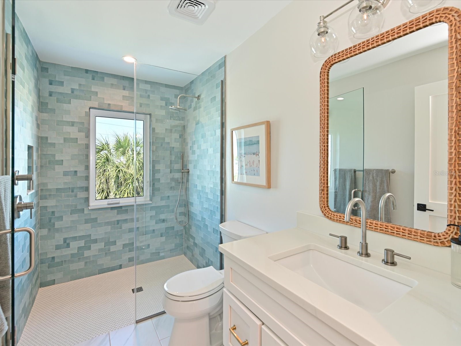 303 55th Street Holmes Beach FL 34217 A4685639 image38