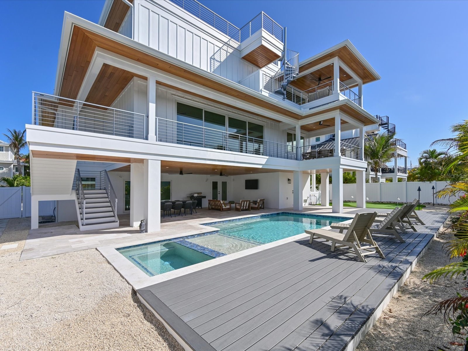 303 55th Street Holmes Beach FL 34217 A4685639 image44