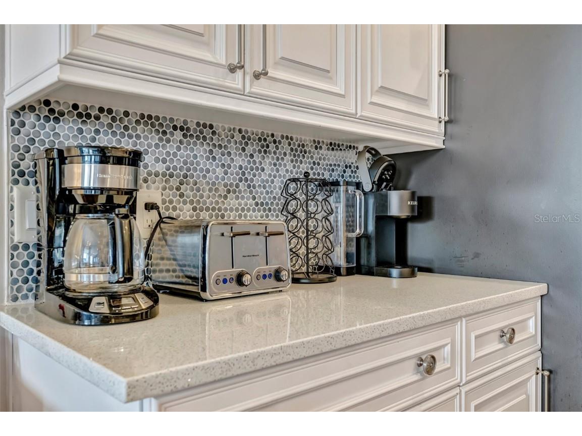 303 58th Street Holmes Beach FL 34217 A4674192 image16