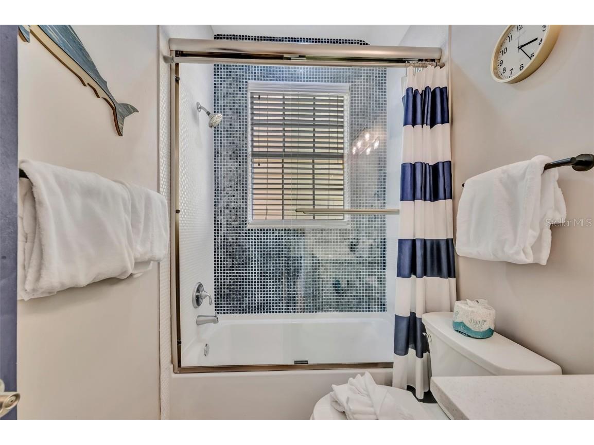 303 58th Street Holmes Beach FL 34217 A4674192 image58