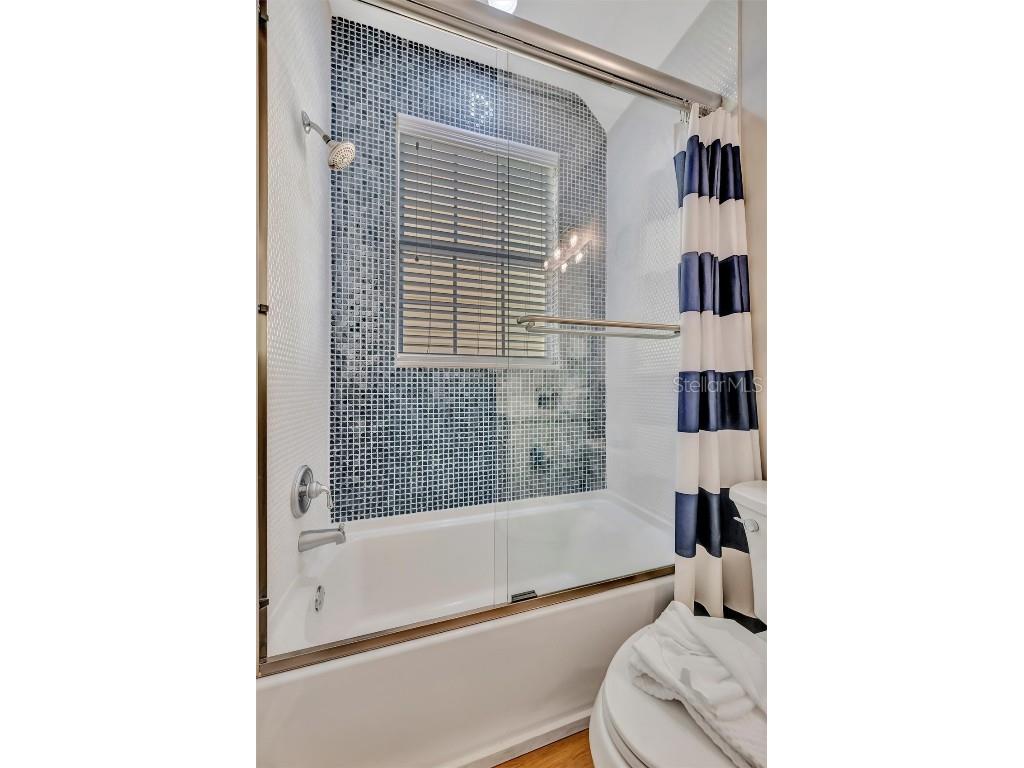 303 58th Street Holmes Beach FL 34217 A4674192 image59