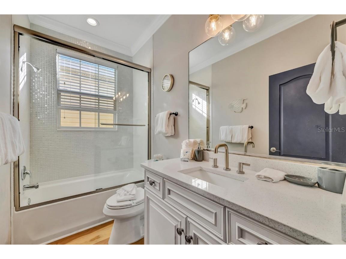 303 58th Street Holmes Beach FL 34217 A4674192 image63