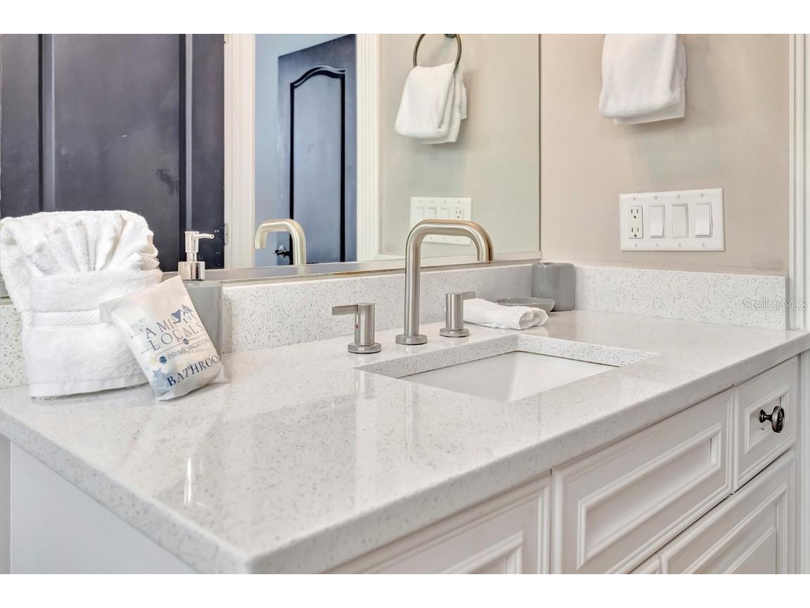 303 58th Street Holmes Beach FL 34217 A4674192 image66