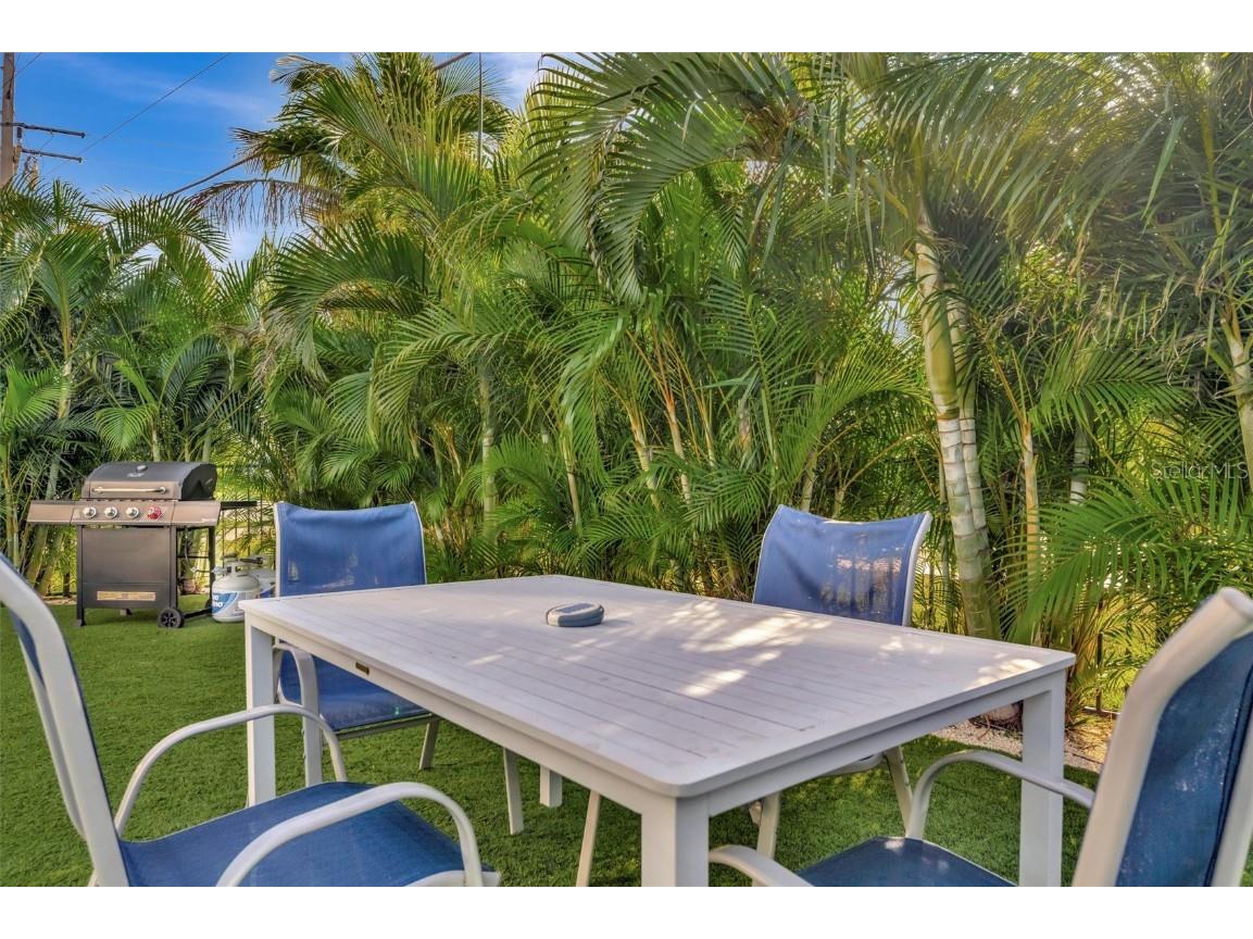 303 58th Street Holmes Beach FL 34217 A4674192 image77